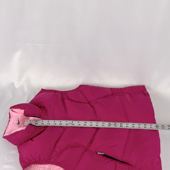 Nike Therma-FIT Puffer Vest Magenta/Light Pink Reversible Women’s Size Medium - Picture 14 of 16